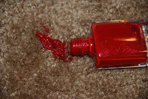 09 Use rubbing alcohol to remove nail polish from carpet