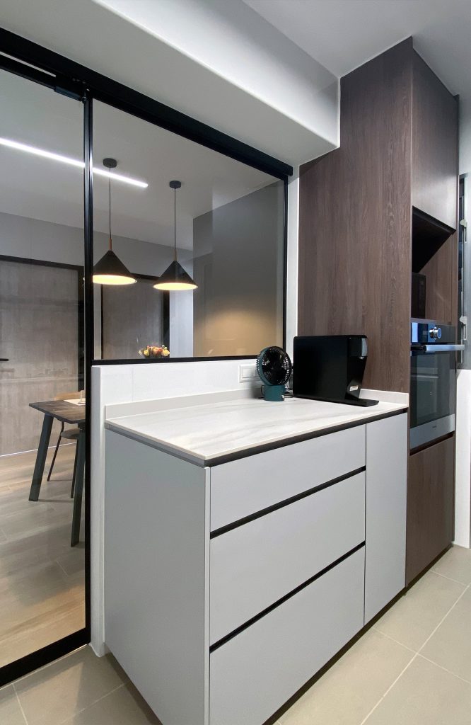 Modern Contemporary Kitchen Half Height Partition Wall Ang Mo Kio Court HDB BTO Interior Design