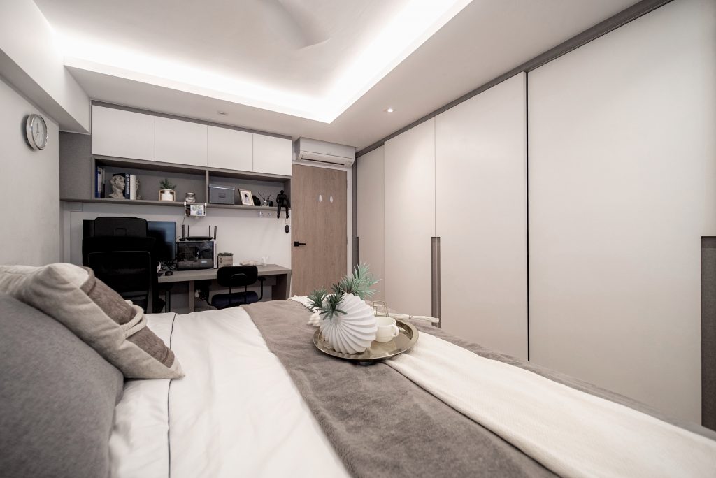 Bishan St 13 HDB resale master bedroom custom cabinet and study