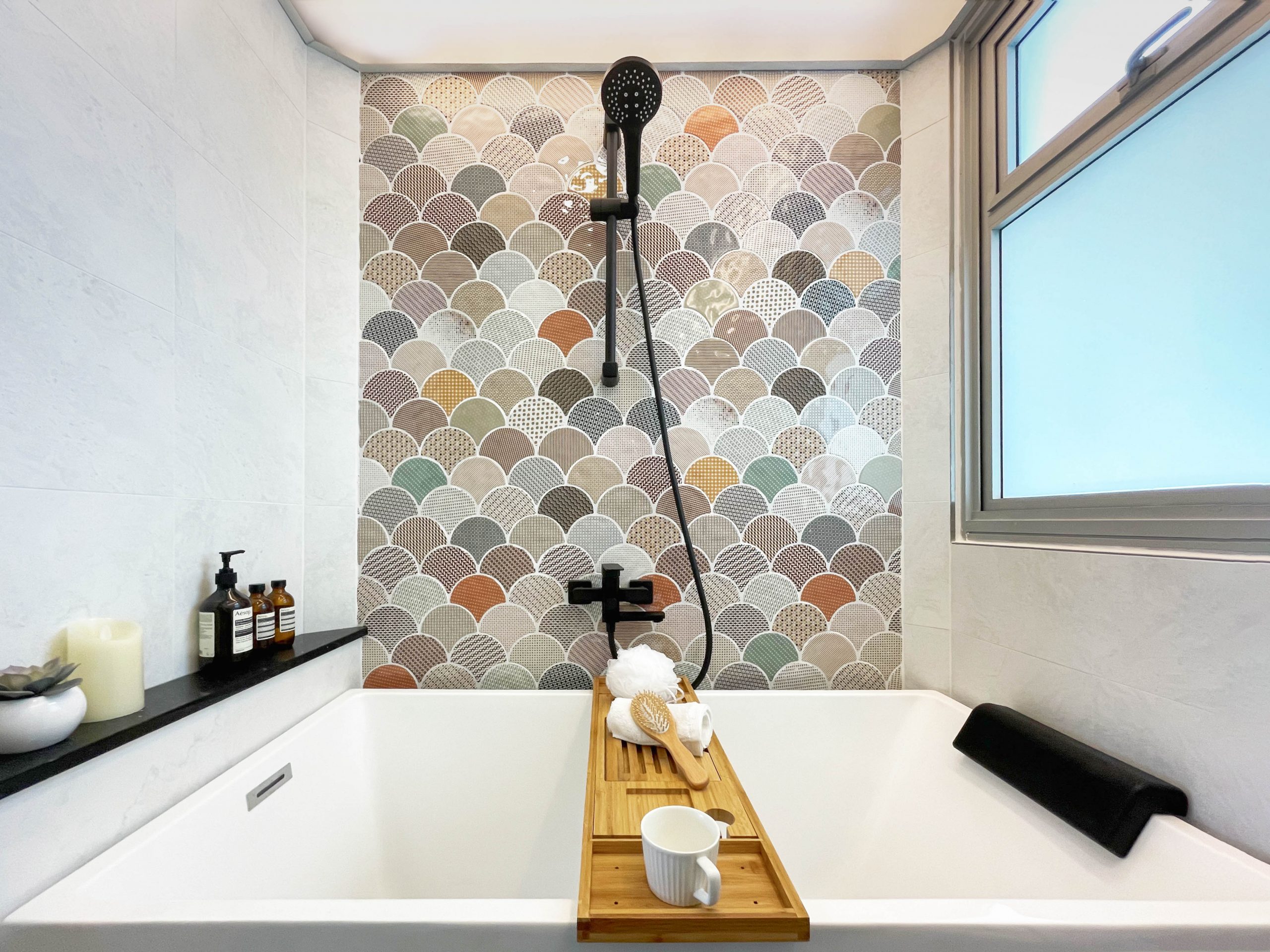 Jalan Tenteram Feminine Interior Design for Master Bedroom Toilet using Colourful Scallop Tiles for Backsplash to Bath Tub in Singapore Apartment
