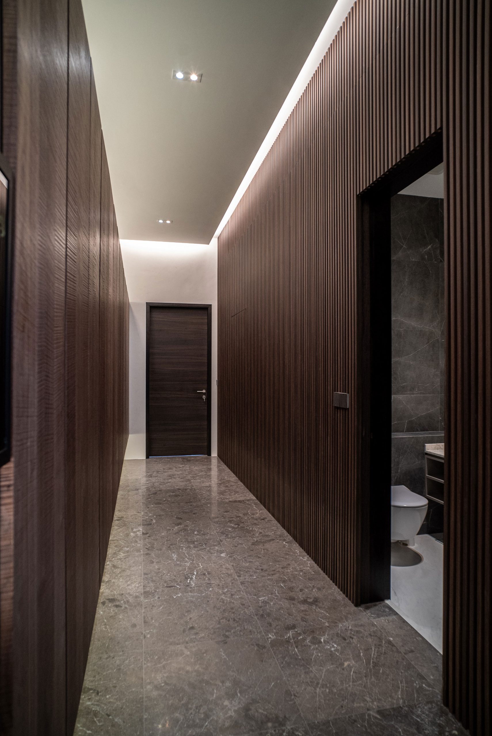 Fluted panel walkway interior design Minotti inspired home