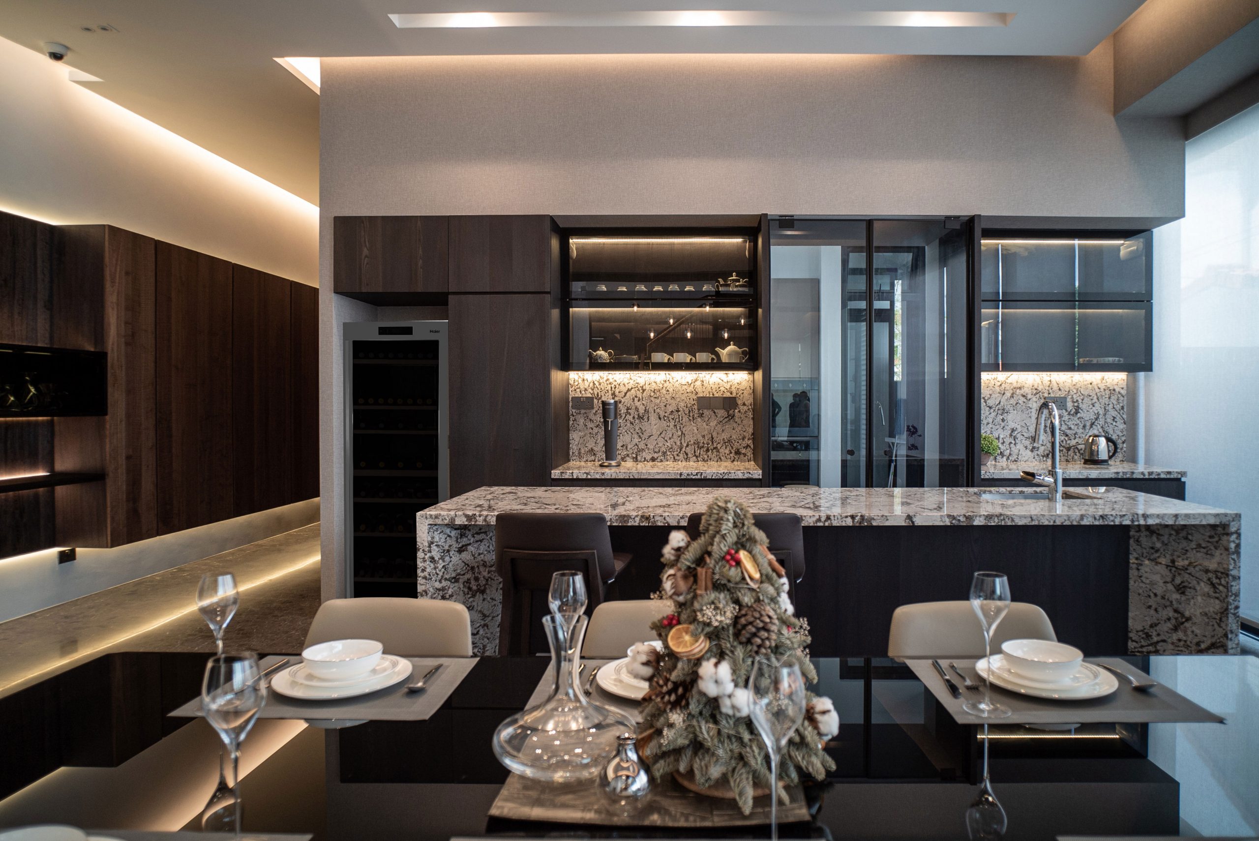Large Dining Room with Marble Bar Counter Modern Luxury Interior Design Dunbar Walk Landed Property