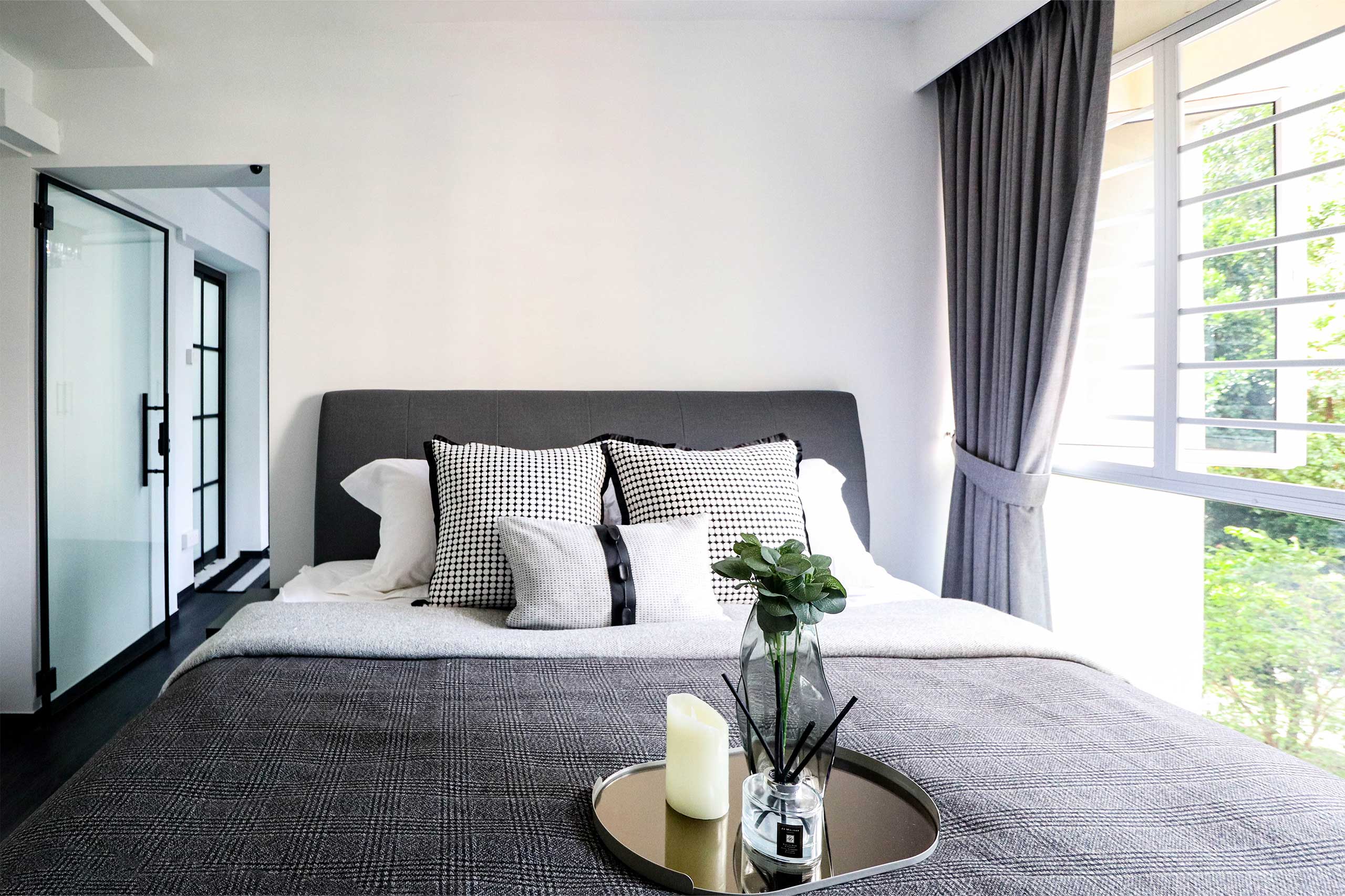 peaceful and simple 5 room HDB resale master bedroom interior design at Telok Blangah