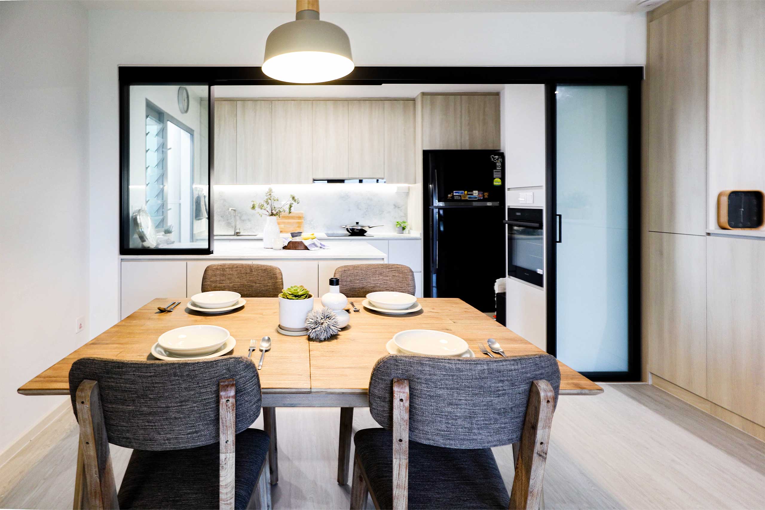 4 room HDB kitchen modern contemporary interior design Margaret drive
